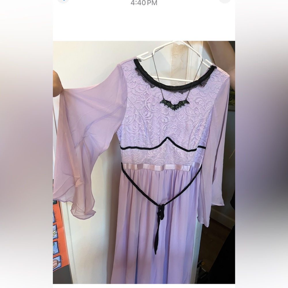 Lily Munster costume size 8-12 - Picture 13 of 15